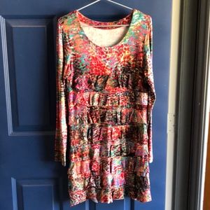 ISLE Apparel Ruffle Tier Dress Sz M